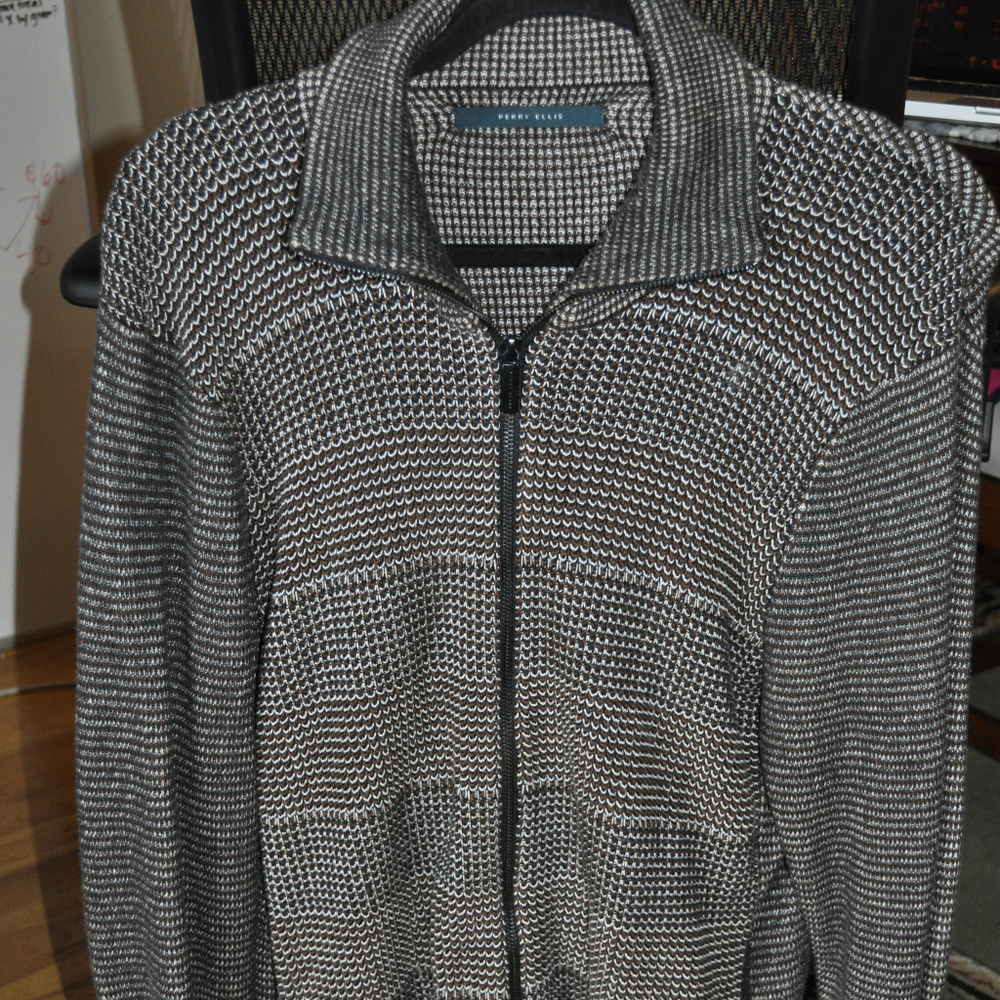 Perry Ellis Knitted Zip-Up Sweater (L)